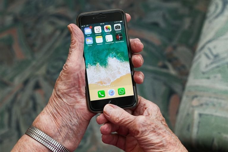 moviles sencillos para personas mayores
